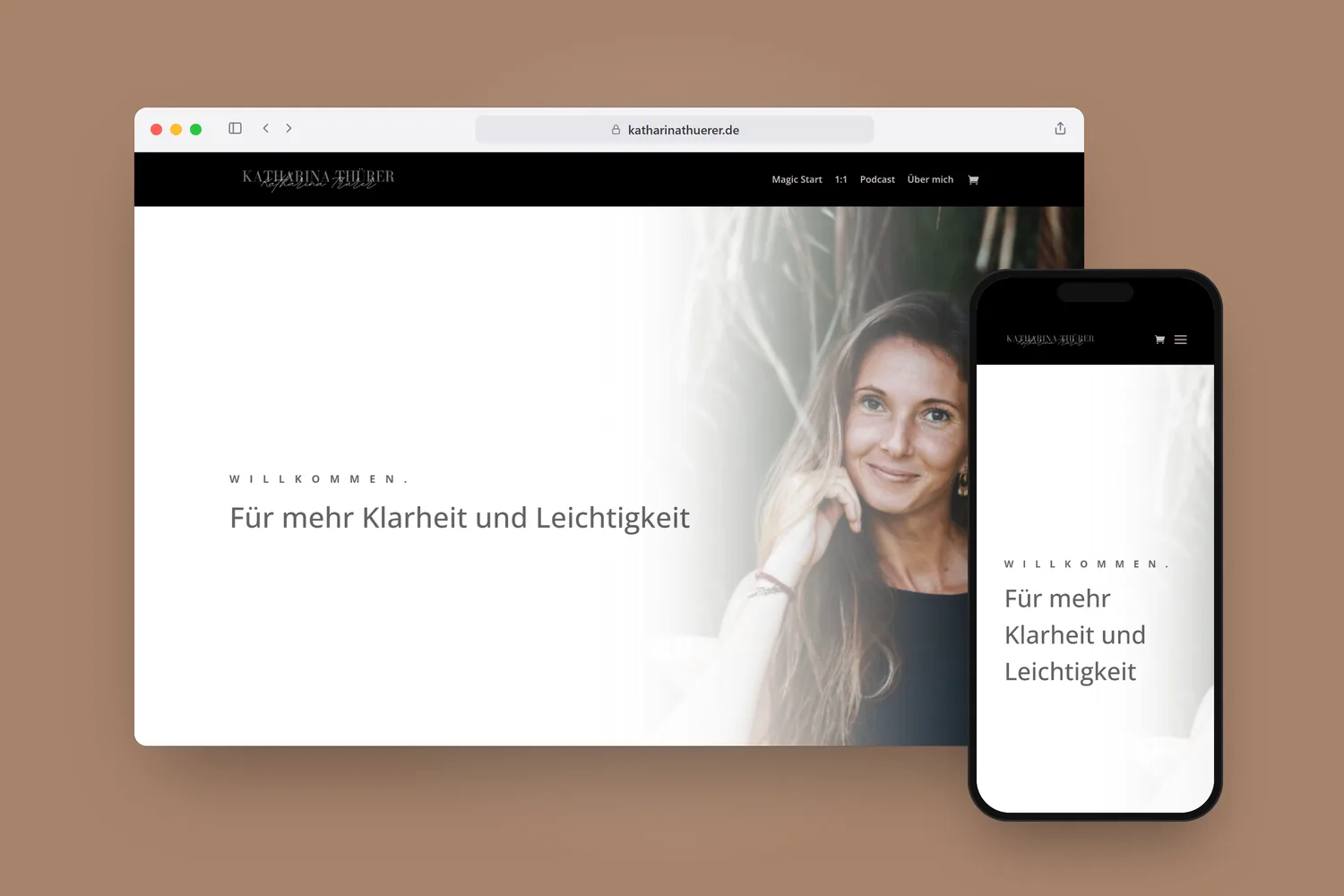 katharinathuerer.de im Browserfenster und auf dem Smartphone