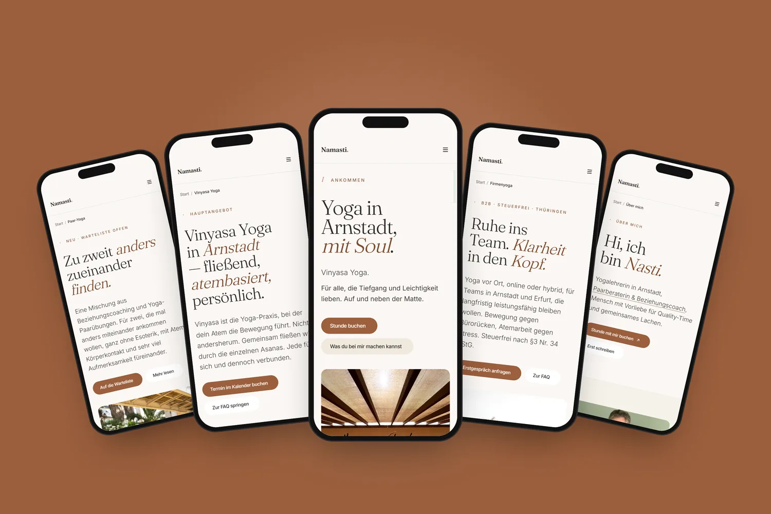 Fünf Seiten von yoga-arnstadt.de im Smartphone-Fächer — Namasti Yoga, Vinyasa-Yogastudio in Arnstadt