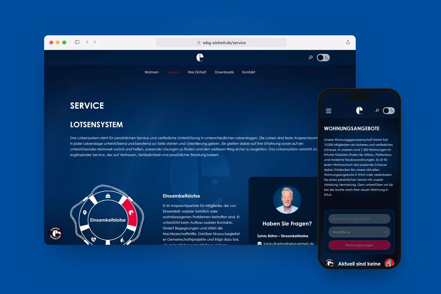 wbg-einheit.de mit der Service-Seite im Browserfenster und Wohnungsangeboten auf dem Smartphone, auf WBG-Blau