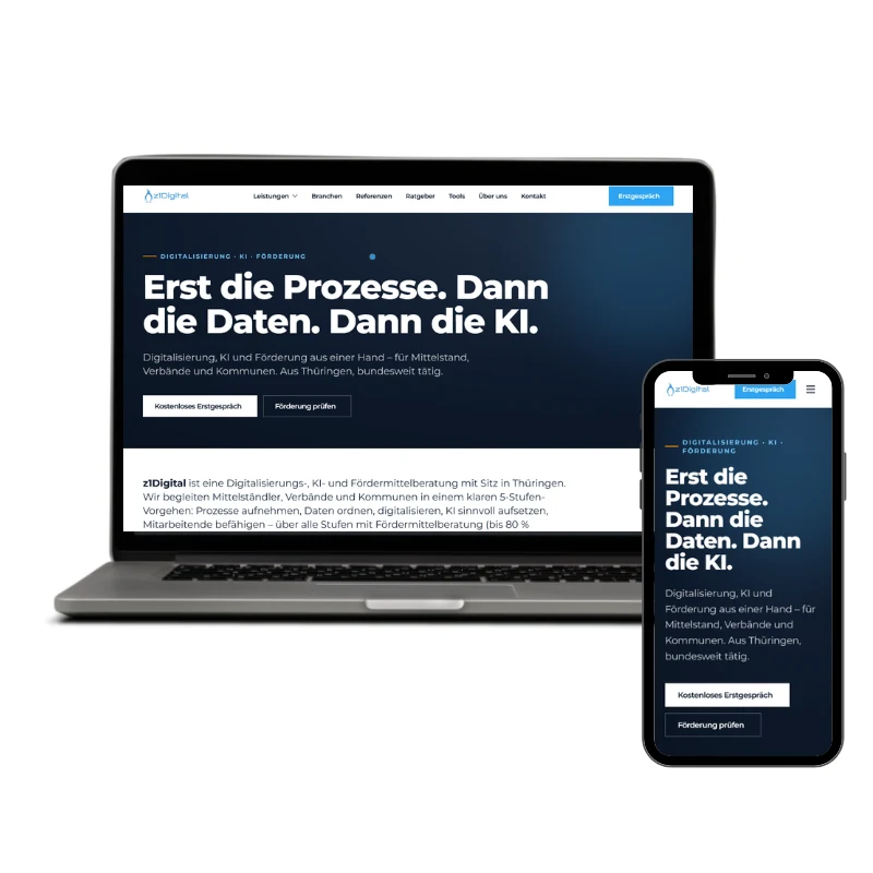 z1digital.de nach dem Relaunch — Startseite auf Laptop und Smartphone mit dem Claim „Erst die Prozesse. Dann die Daten. Dann die KI."